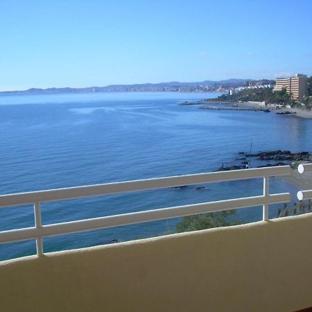 Holidays2Benalmadena Torrequebrada Sea View Front Beach With Pool Parking & Terraces Exteriér fotografie