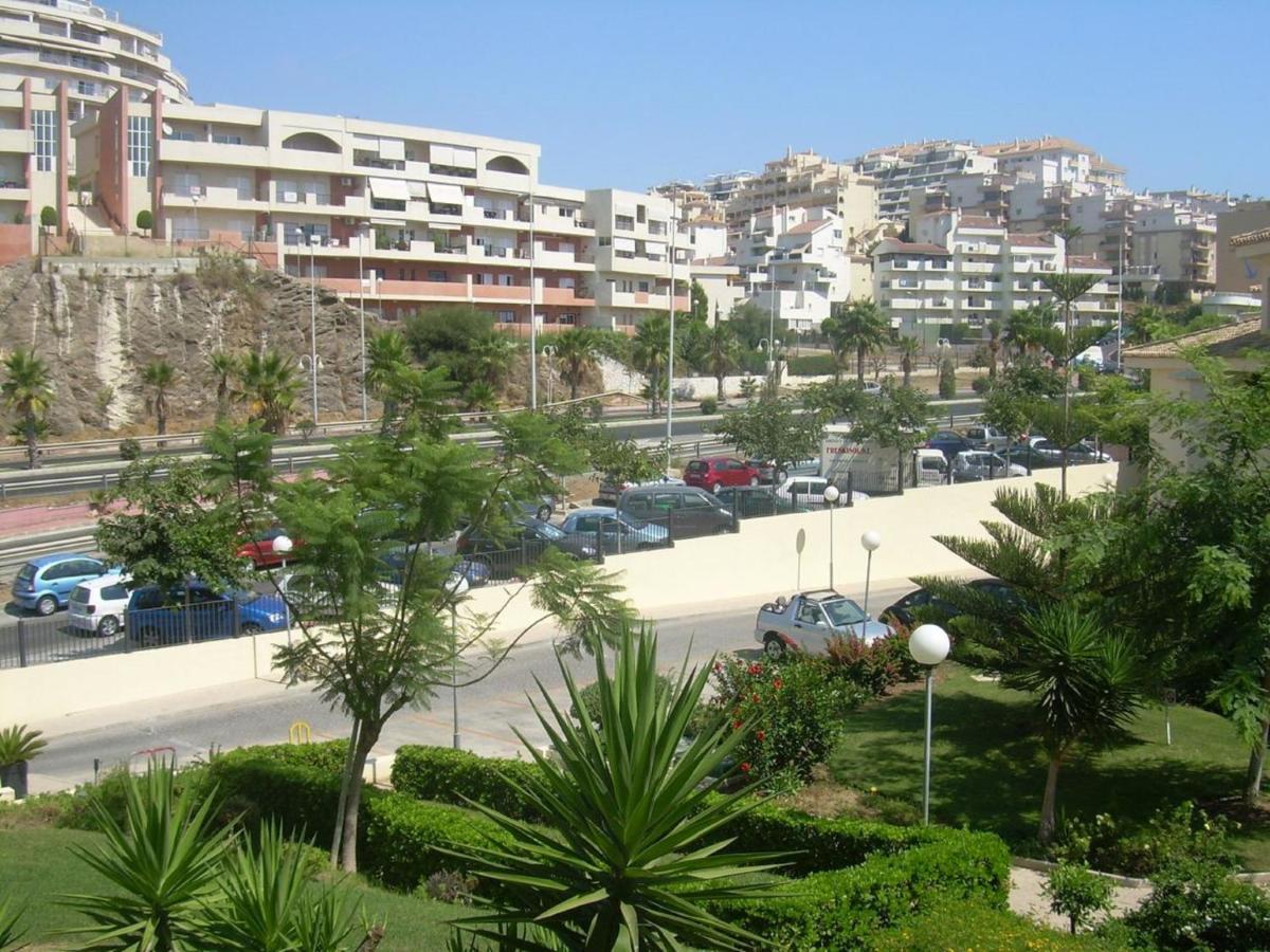 Holidays2Benalmadena Torrequebrada Sea View Front Beach With Pool Parking & Terraces Exteriér fotografie