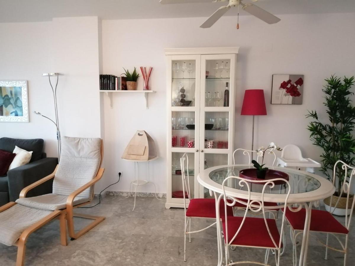 Holidays2Benalmadena Torrequebrada Sea View Front Beach With Pool Parking & Terraces Exteriér fotografie